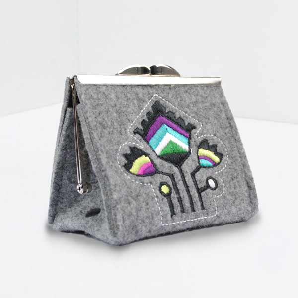 COIN: Handmade Embroidered Coin Purse 