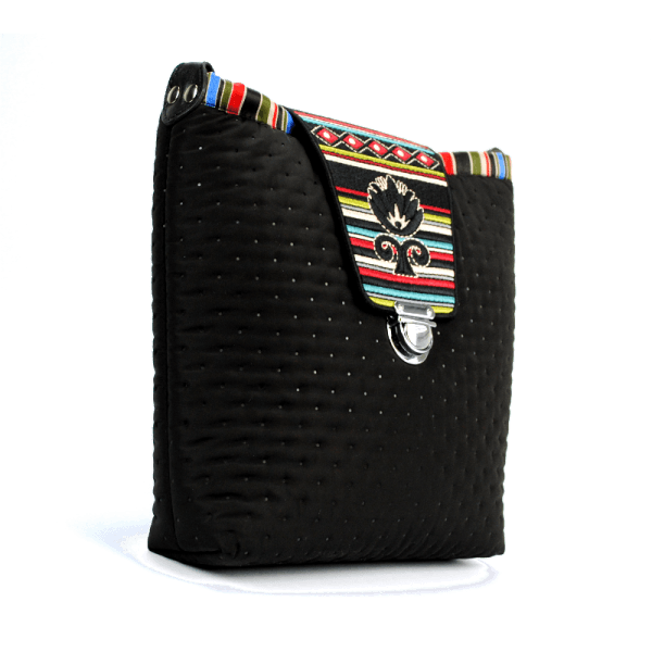 BEAUTY SQUARED: Handmade cross-body bag 