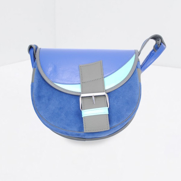 PASSION FOR COLOR: Blue Urban Saddlebag 